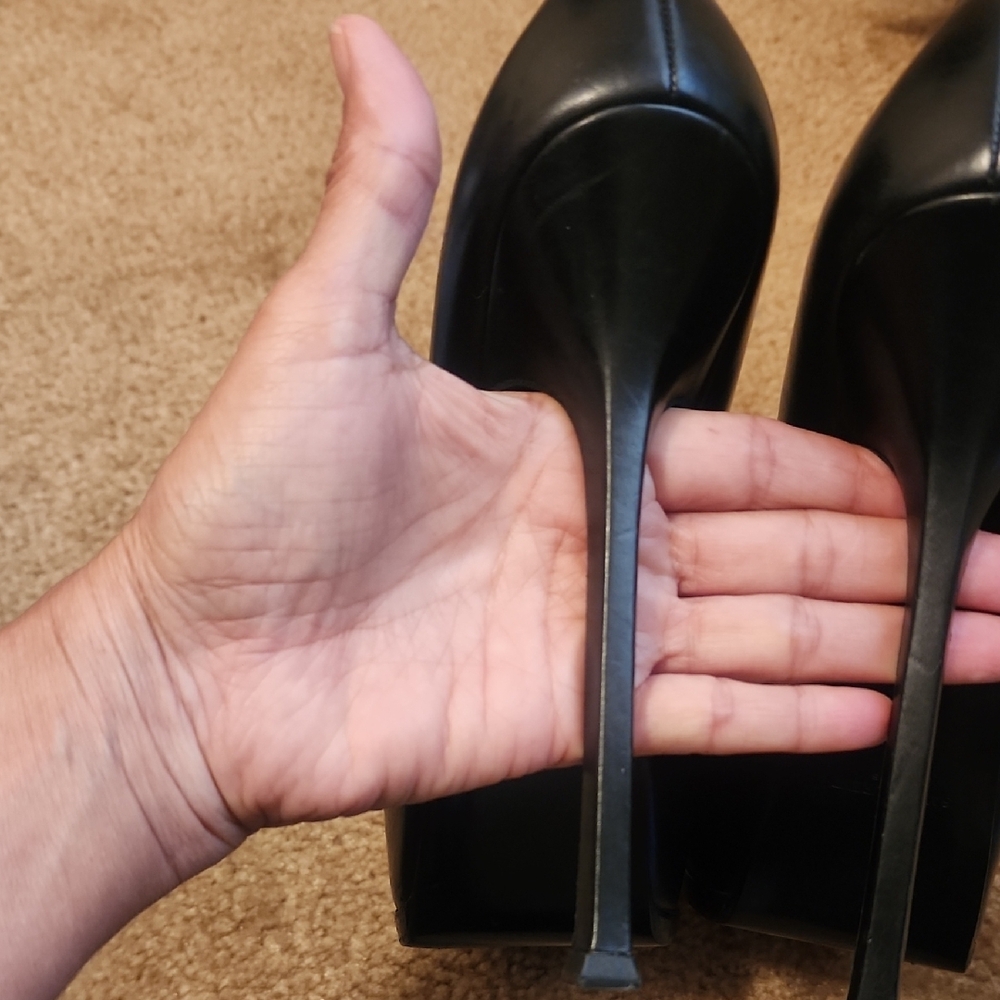 Yves Saint Laurent Black Patent Leather Tribtoo Platforms Heels - Picture 11 of 16